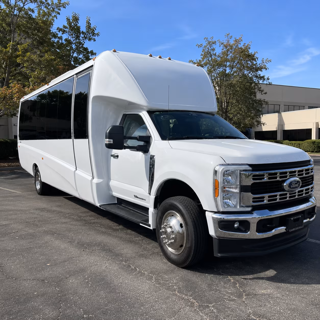 charter buses for corporate events and conference travel in the inland empire