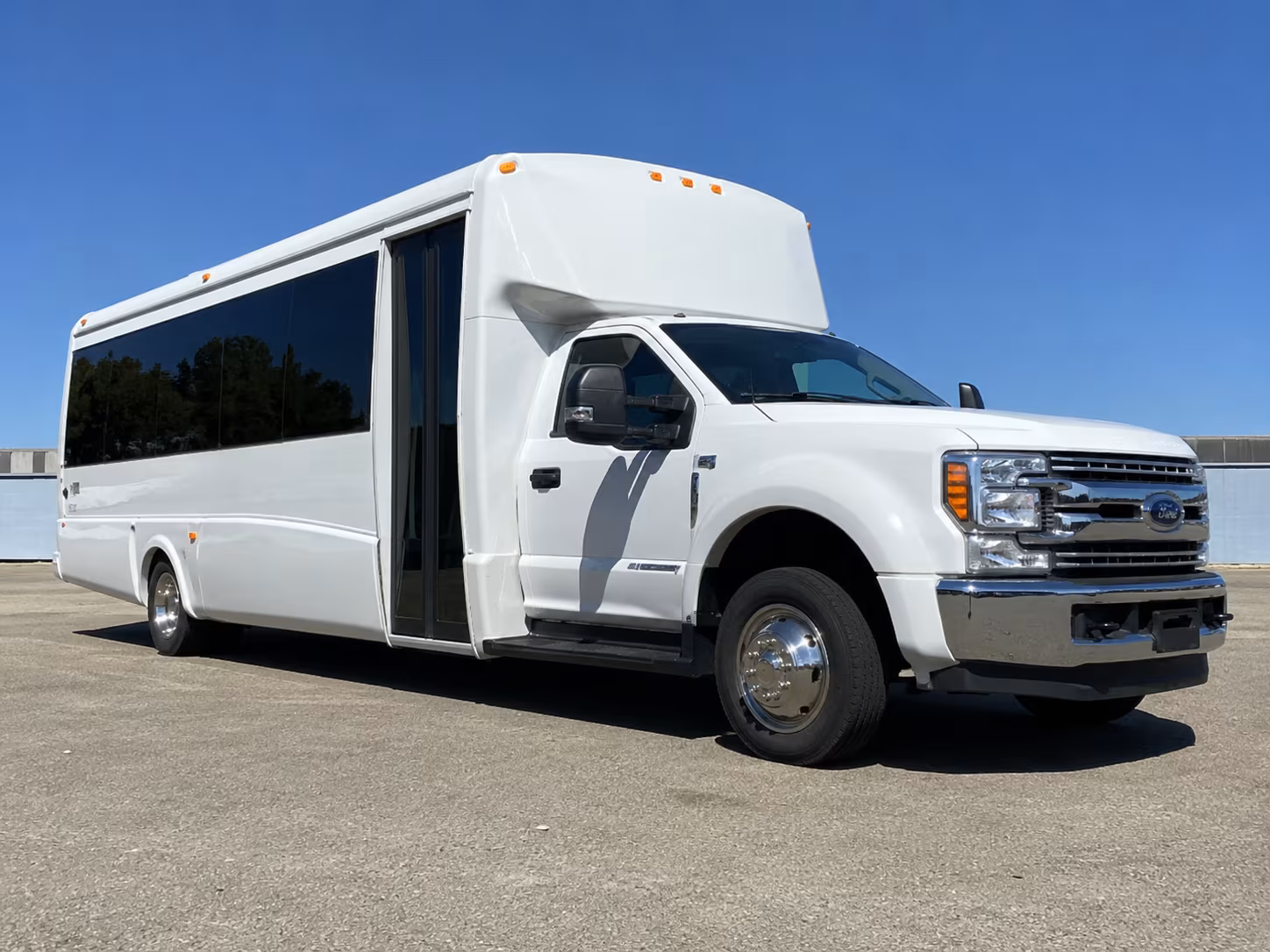 concert and festival buses from fontana