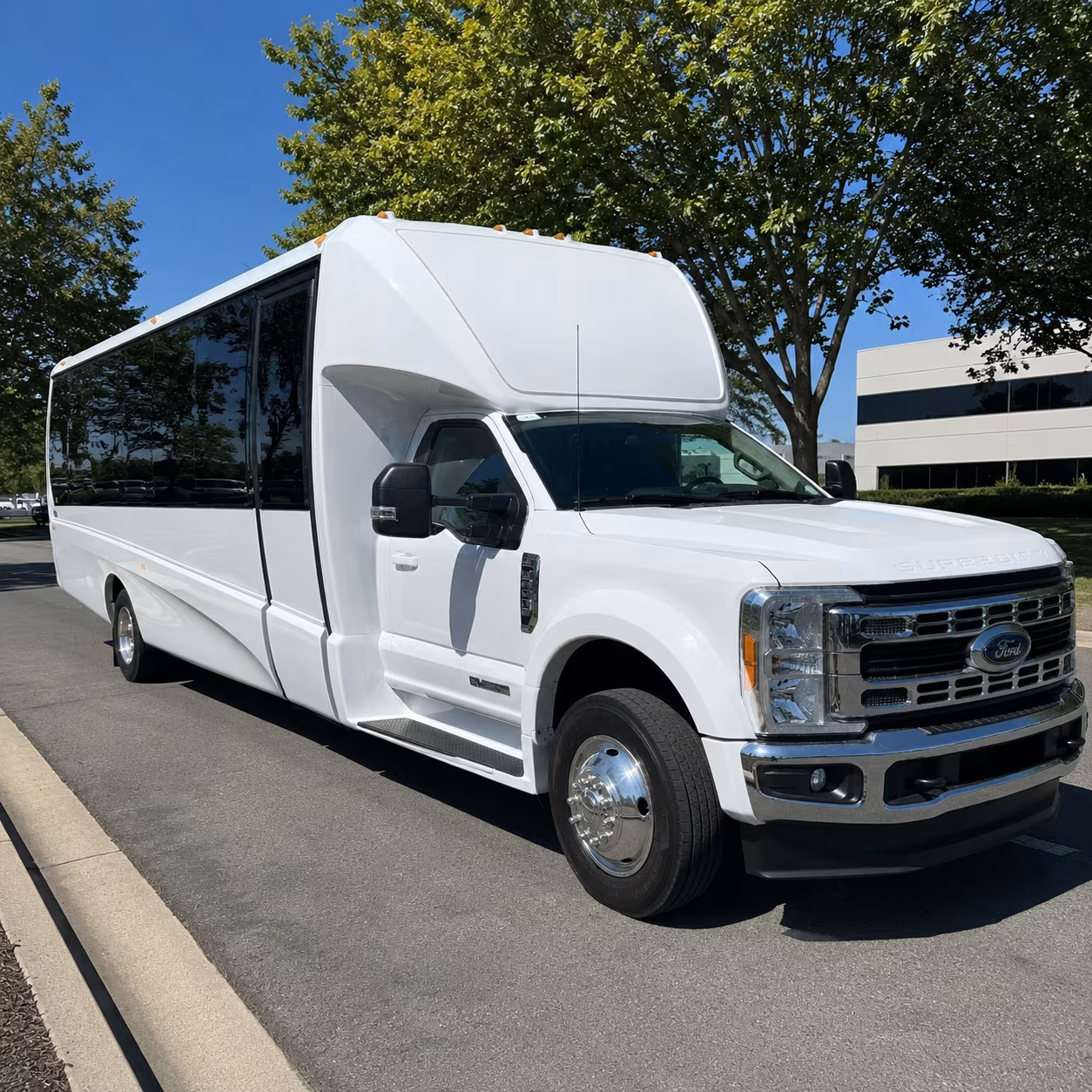 corporate airport transfer buses to ontario international airport ont