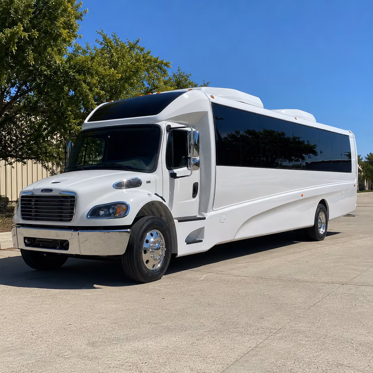 fontana 20 passenger minibus