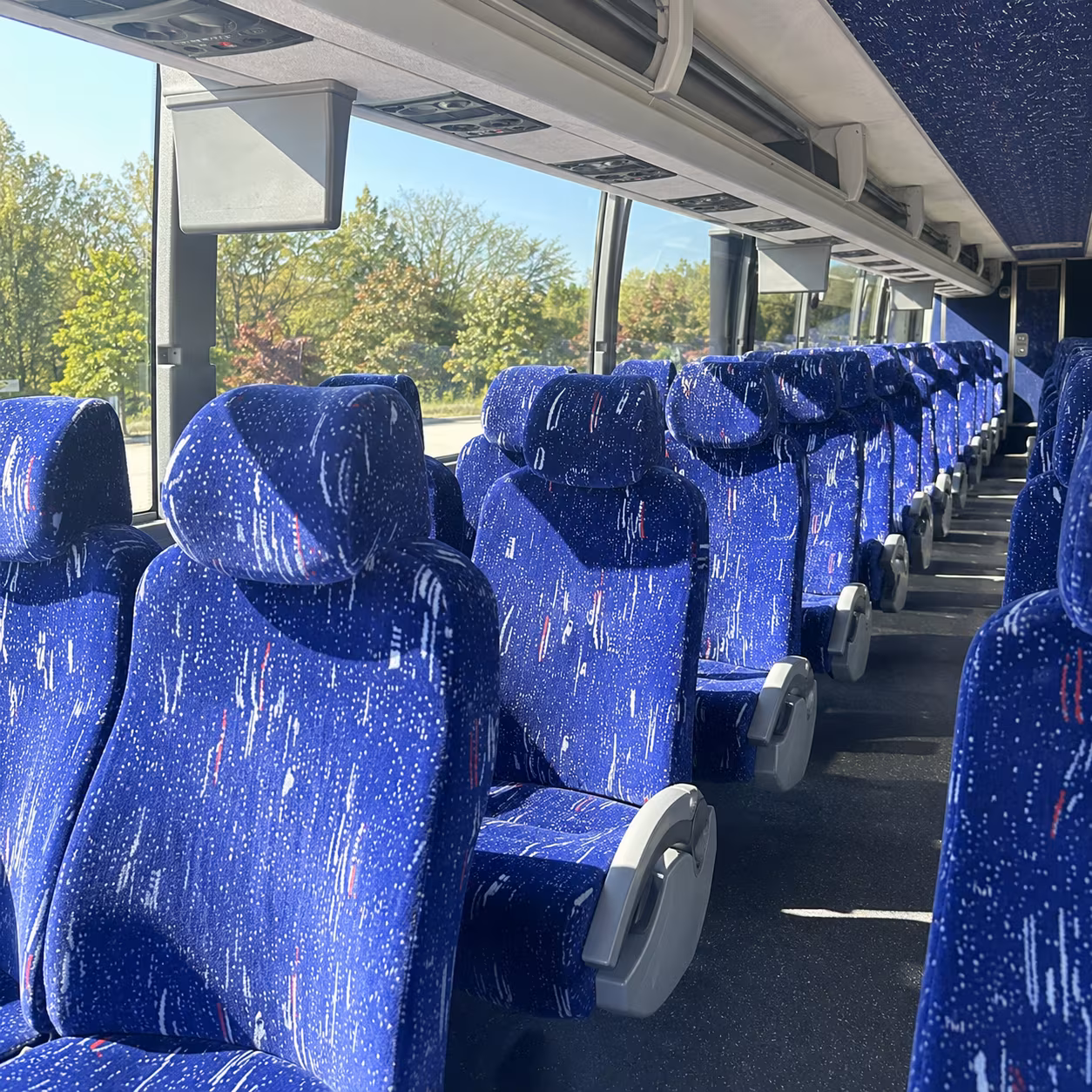 weekly worship shuttle buses for fontana congregations